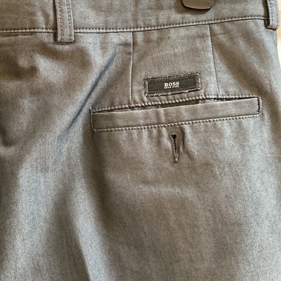 Hugo boss slim fit gray metallic pants size 36 mint condition always dry cleaned - Picture 5 of 6